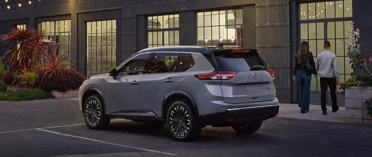 Nissan Rogue exterior
