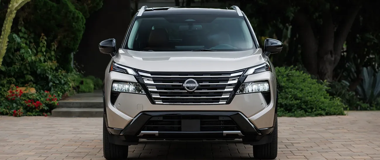 Nissan Rogue front view