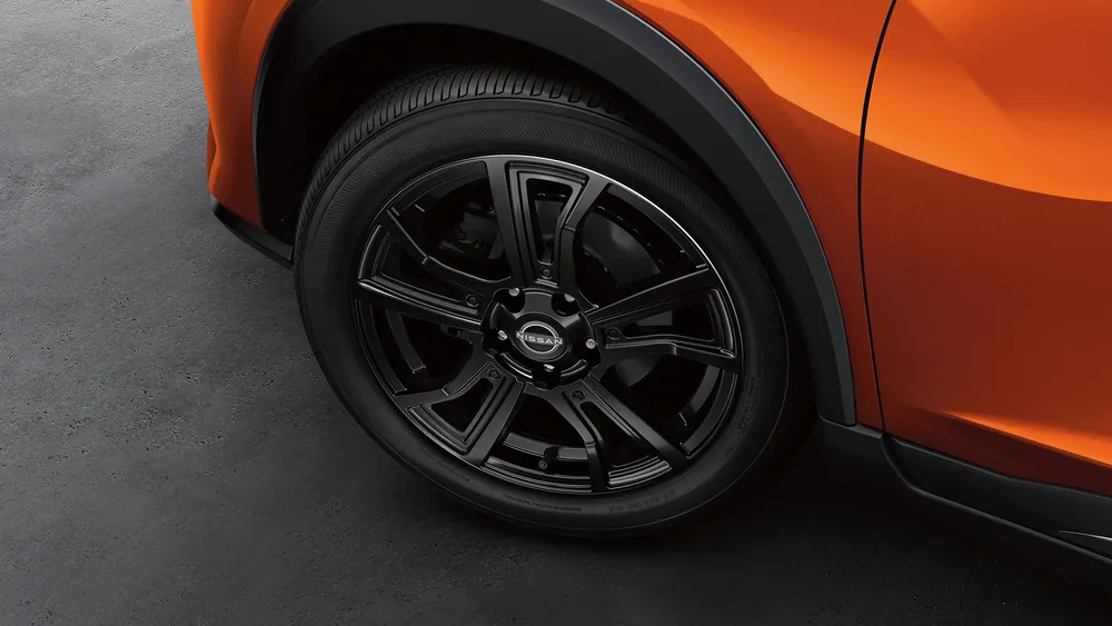 Kicks alloy wheel