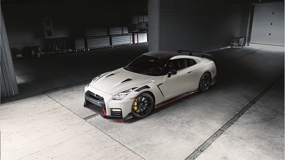 White GT-R NISMO