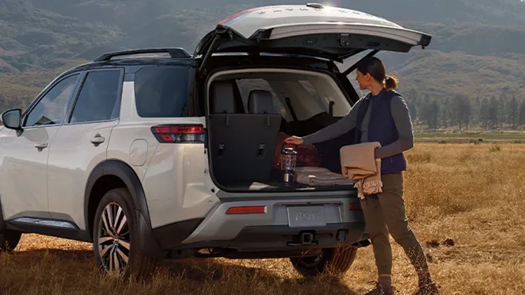 Motion Activated Liftgate