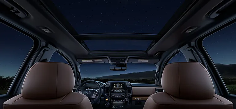 TITAN moonroof