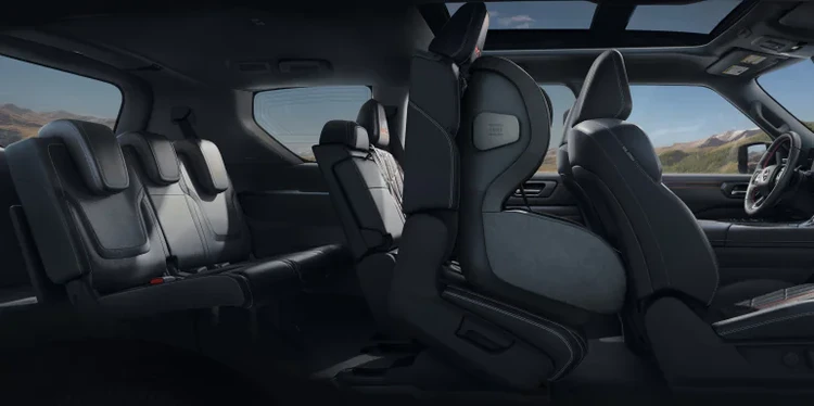 EZ FLEX® 2nd-row Seating System