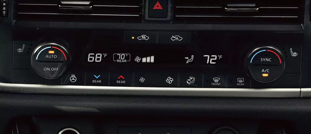 Tri-Zone Automatic Temperature Control