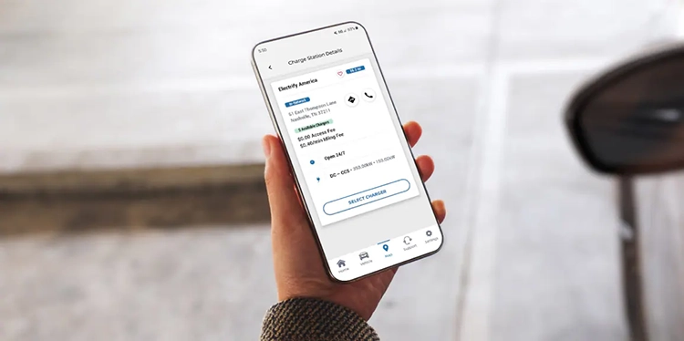 Access the NISSAN ENERGY Charge Network through the MyNISSAN App